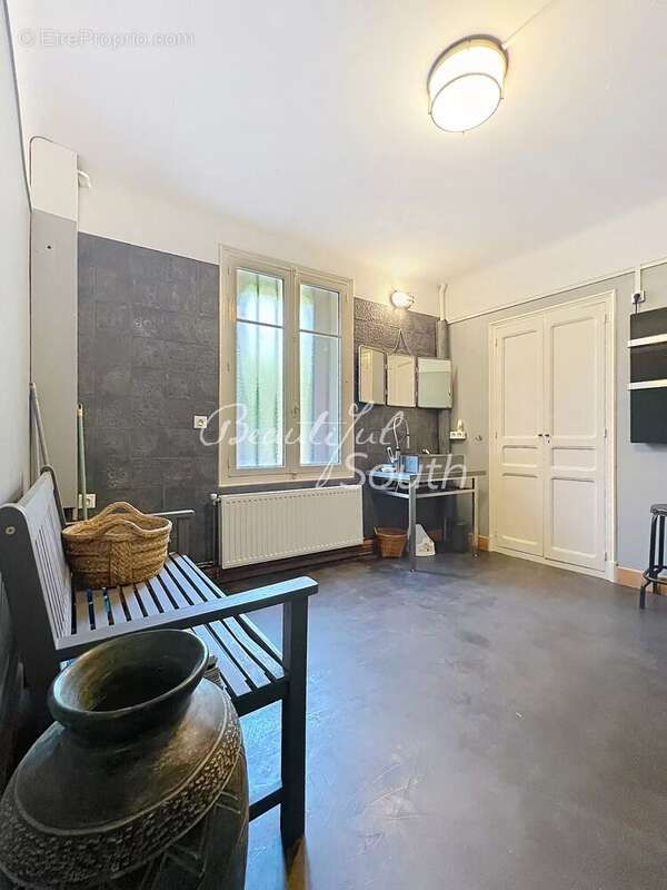 Demeure de caractere avec piscine et jardin, proche prades - photo 12