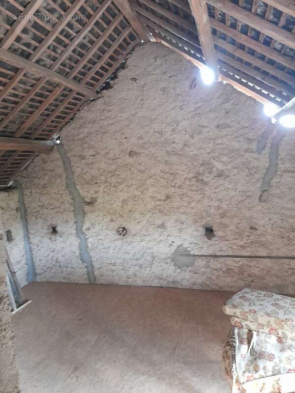 Maison à Cussy en Morvan  de 136 m2 - 8 pièces - diverses dépendances - terrain 1182 m2 - photo 50