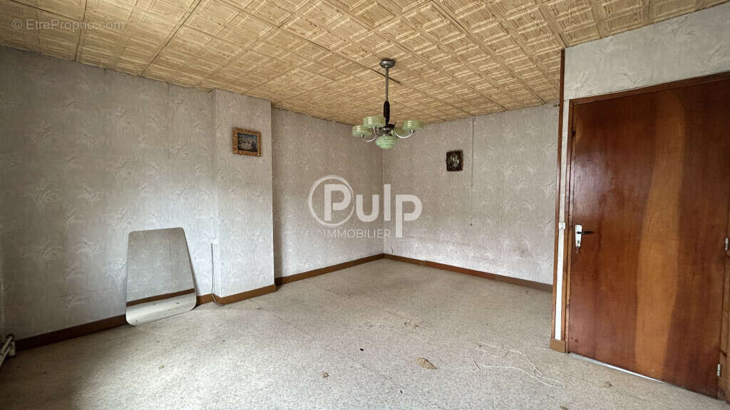 Maison à MONTIGNY-EN-GOHELLE