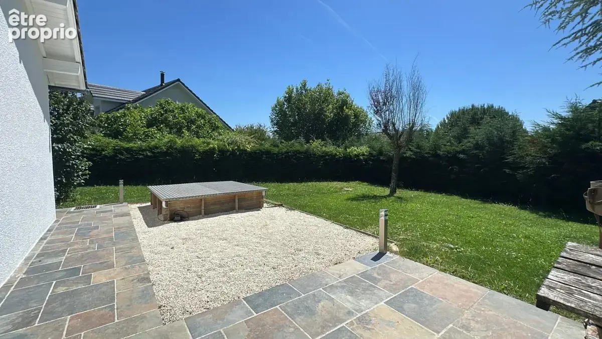Rumilly – Une maison familiale au calme, avec vue et espaces de détente - photo 2