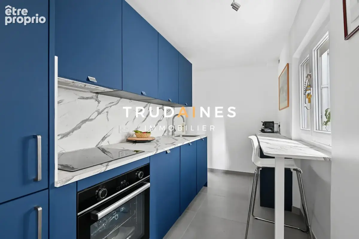 Appart. 3 pièces, 64m2, Batignolles, Paris 17, rénové DPE D - photo 6