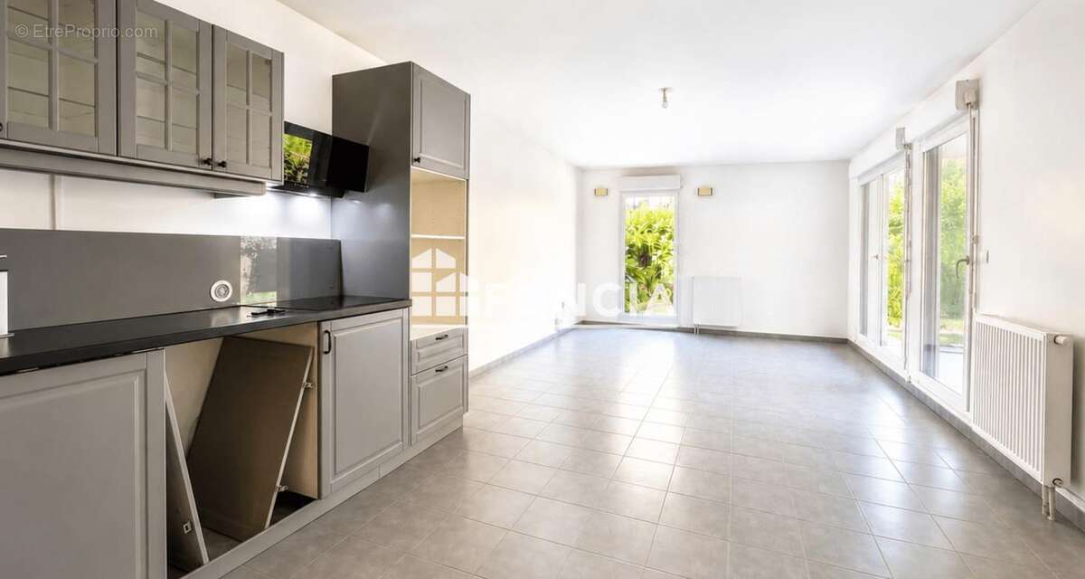 Appartement à NOTRE-DAME-DE-BONDEVILLE