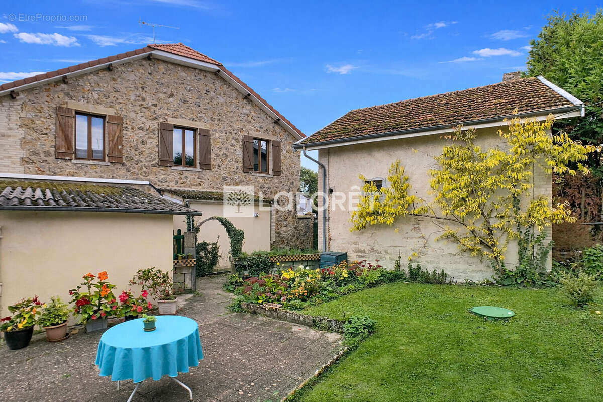 Maison à SOMME-TOURBE