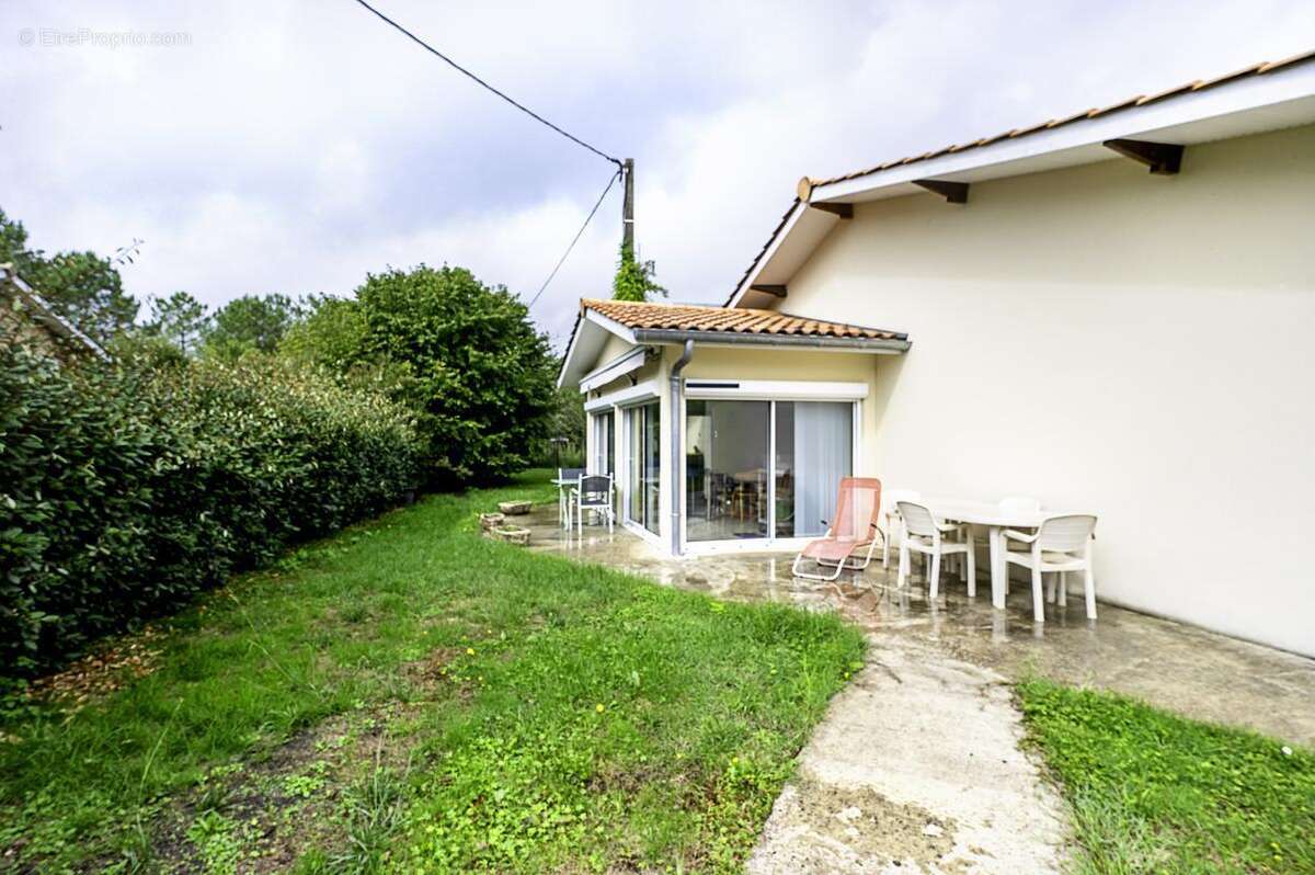 Maison à MOULIS-EN-MEDOC