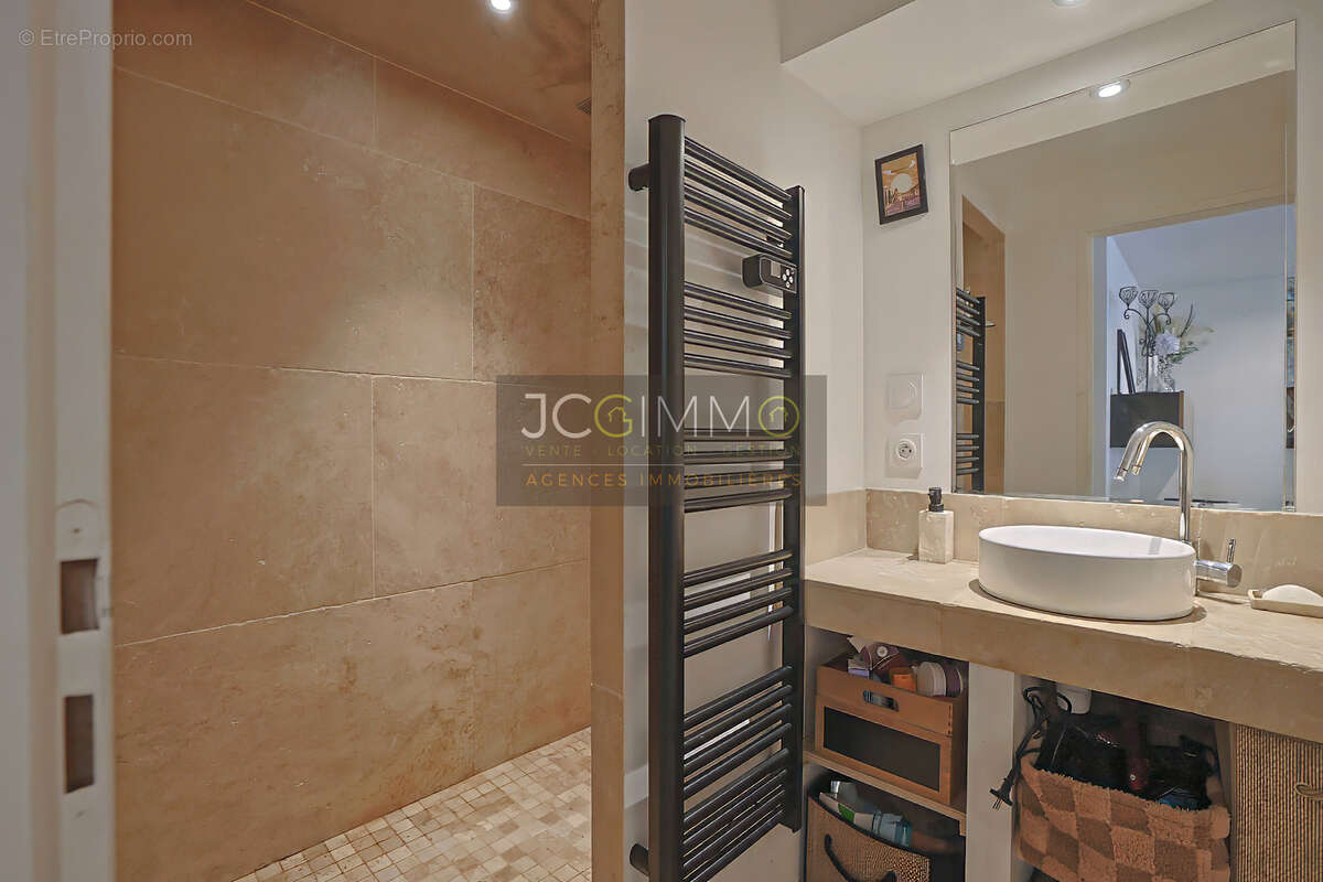 Appartement en rez-de-chaussée 52m2  (T2 + Cave) - photo 8