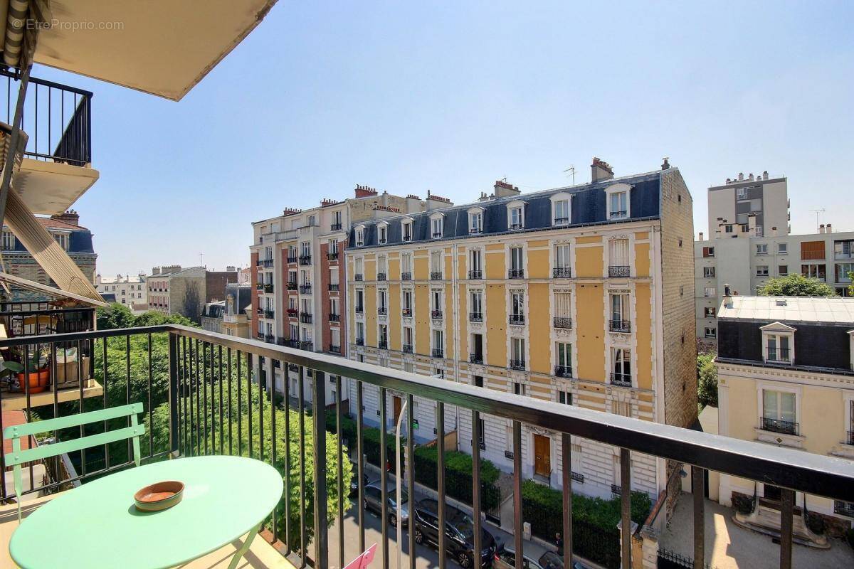 Appartement à BOIS-COLOMBES