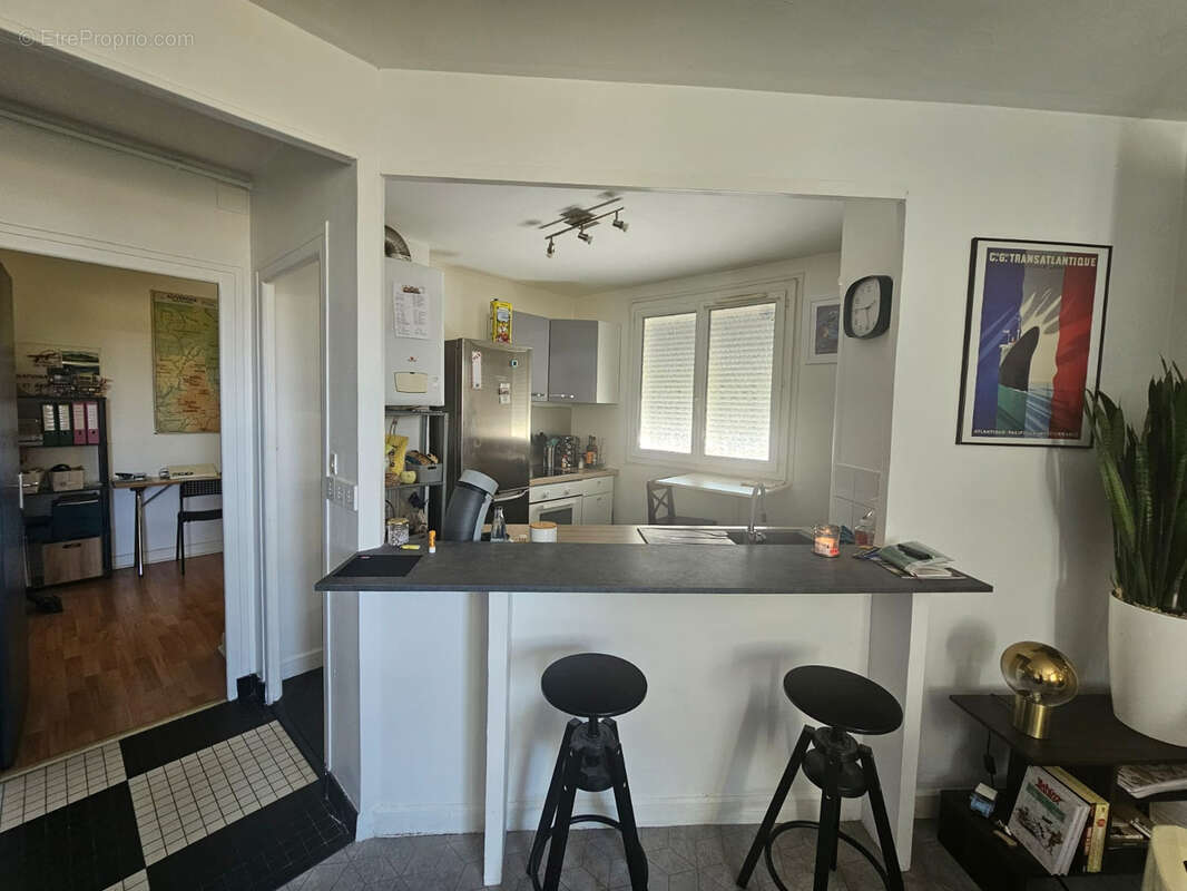 Appartement vichy avec garage - photo 3