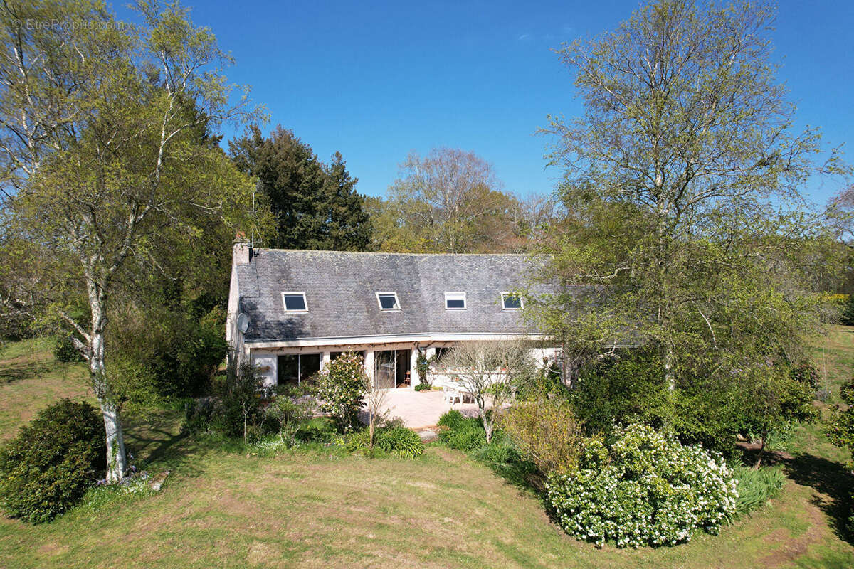 Maison à GOUESNACH