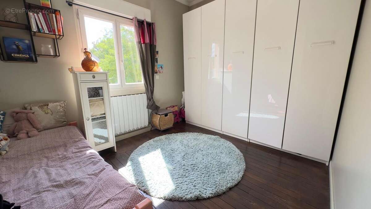 Maison à NEUILLY-PLAISANCE