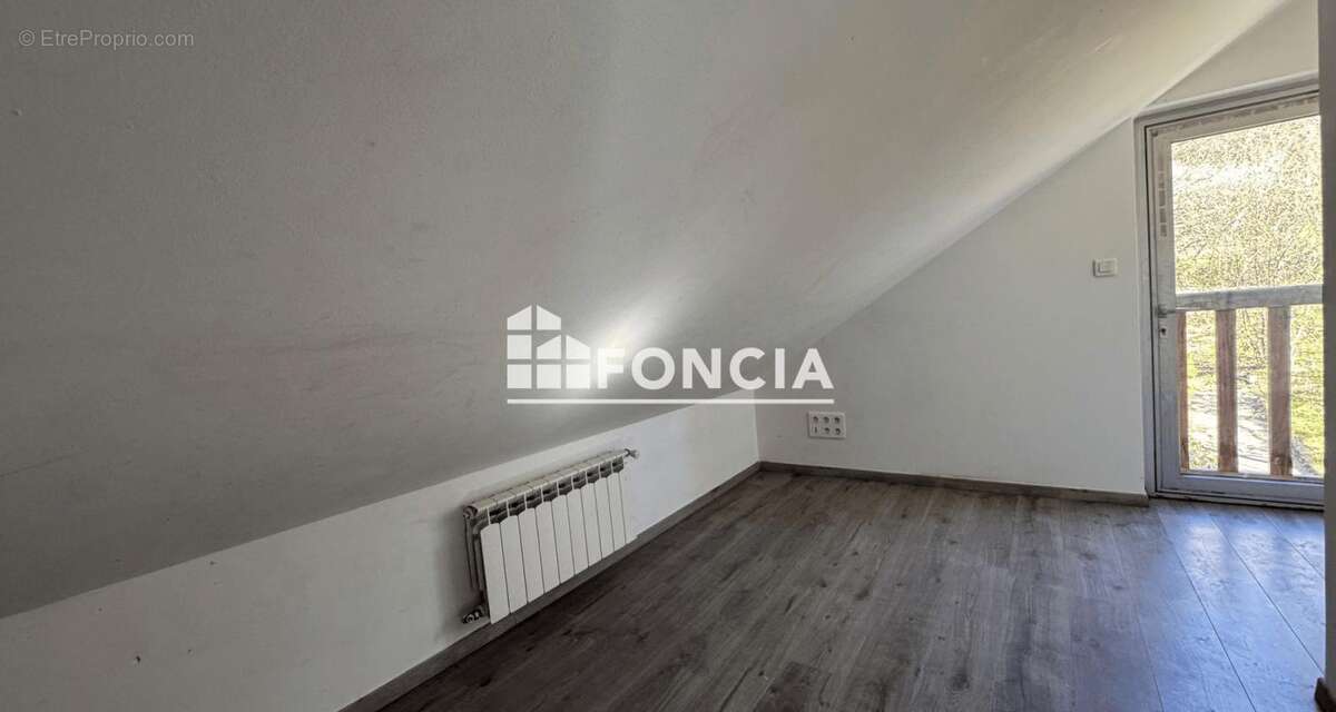 Maison à VILLEFRANCHE-DE-ROUERGUE