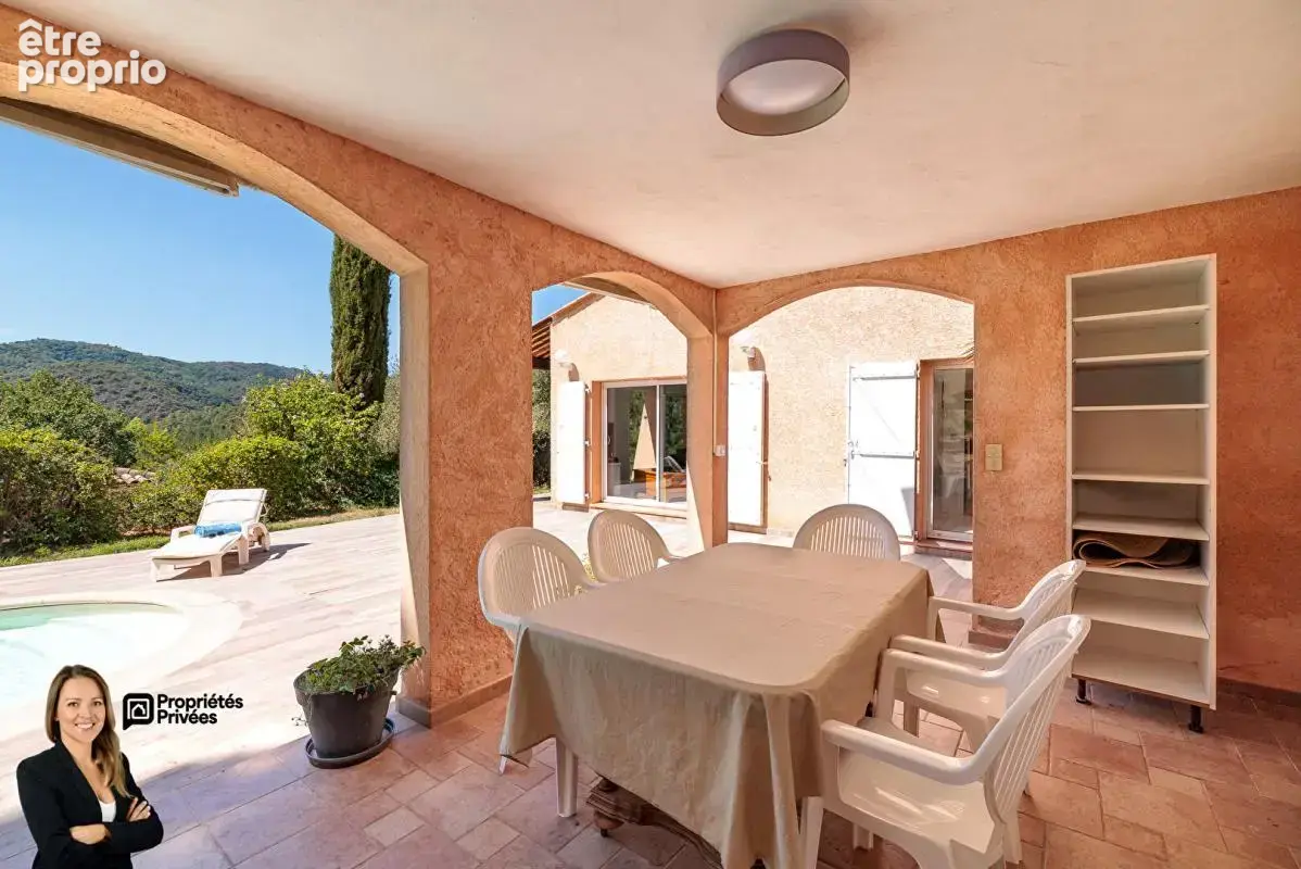 Maison 6 pièces de 142 m2 avec garage et piscine - photo 8