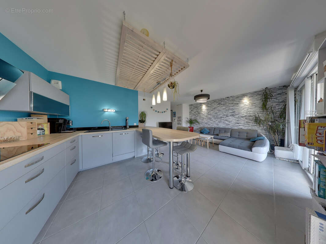Appartement à ECHIROLLES