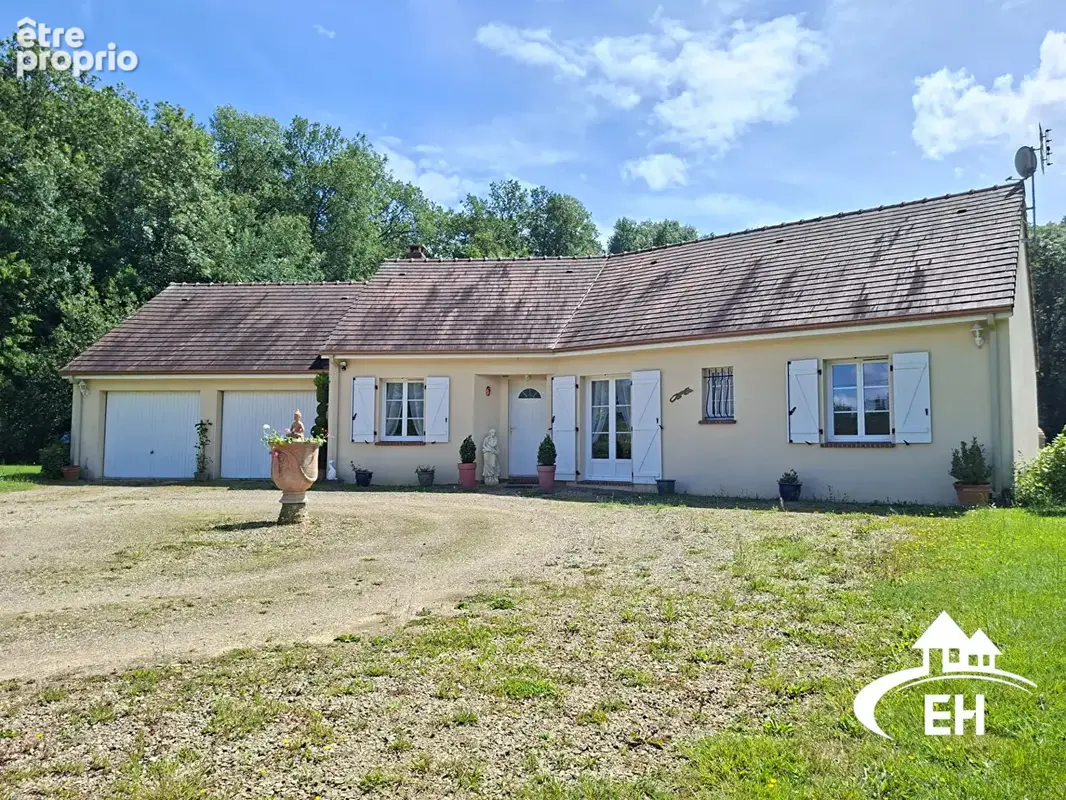 Maison à LONGNY-AU-PERCHE