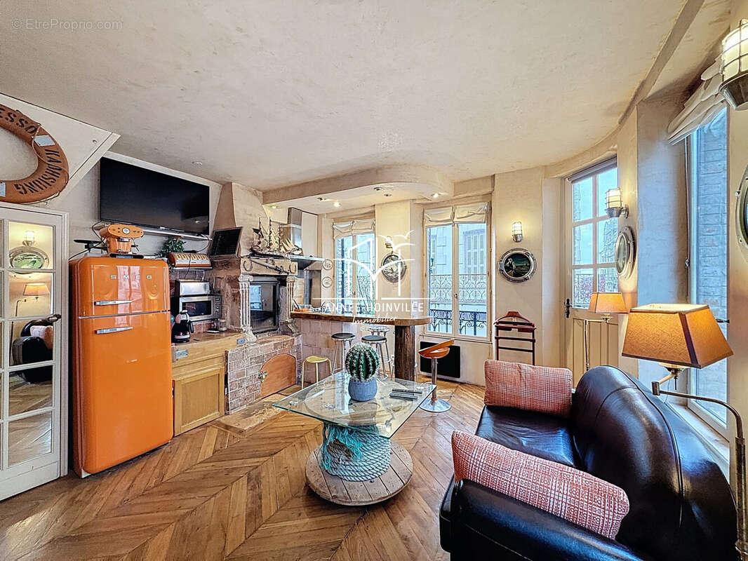 Appartement à TROUVILLE-SUR-MER