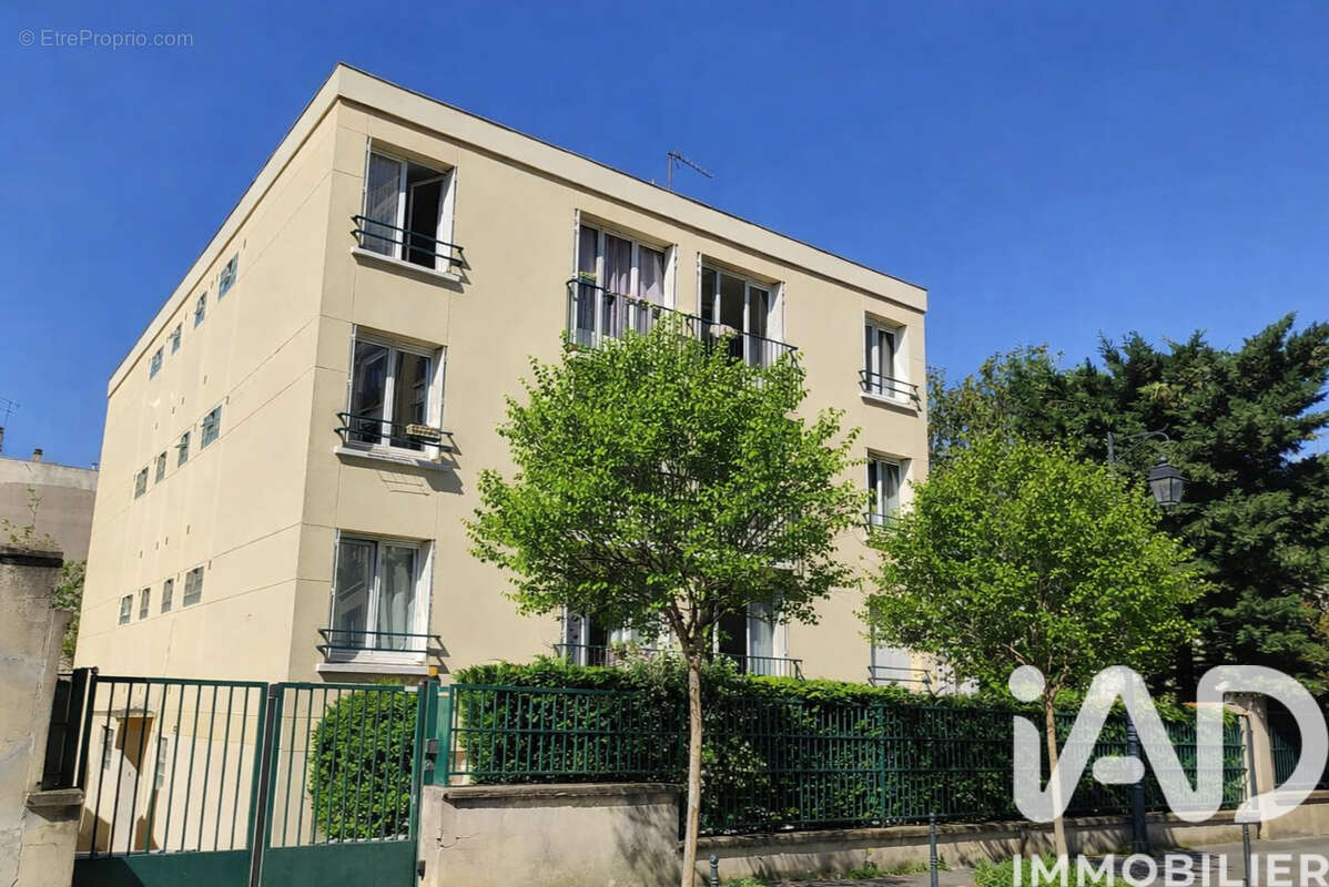 Photo 8 - Appartement à COLOMBES