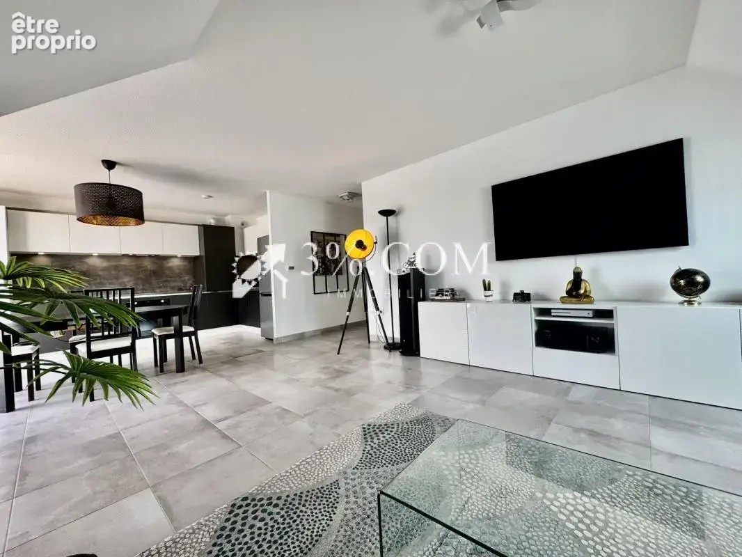 3%COM Magnifique appartement en dernier étage avec ascenseur - photo 6