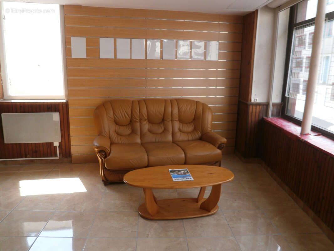Murs libre boutique+ appt 3 pieces + grande  cave - photo 13