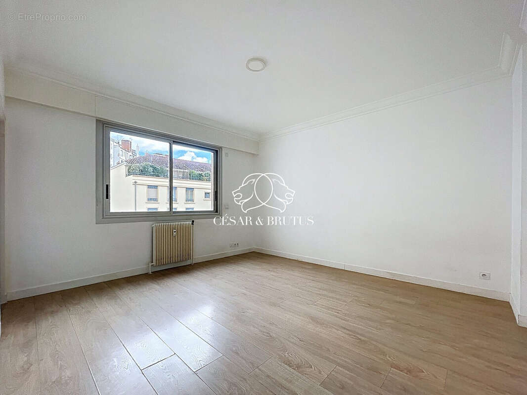 Appartement à LYON-6E