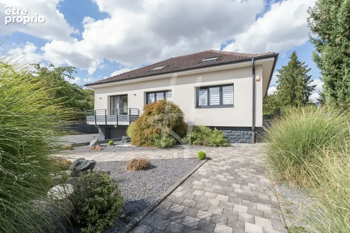Maison 257 m² à Vaux  - photo 3