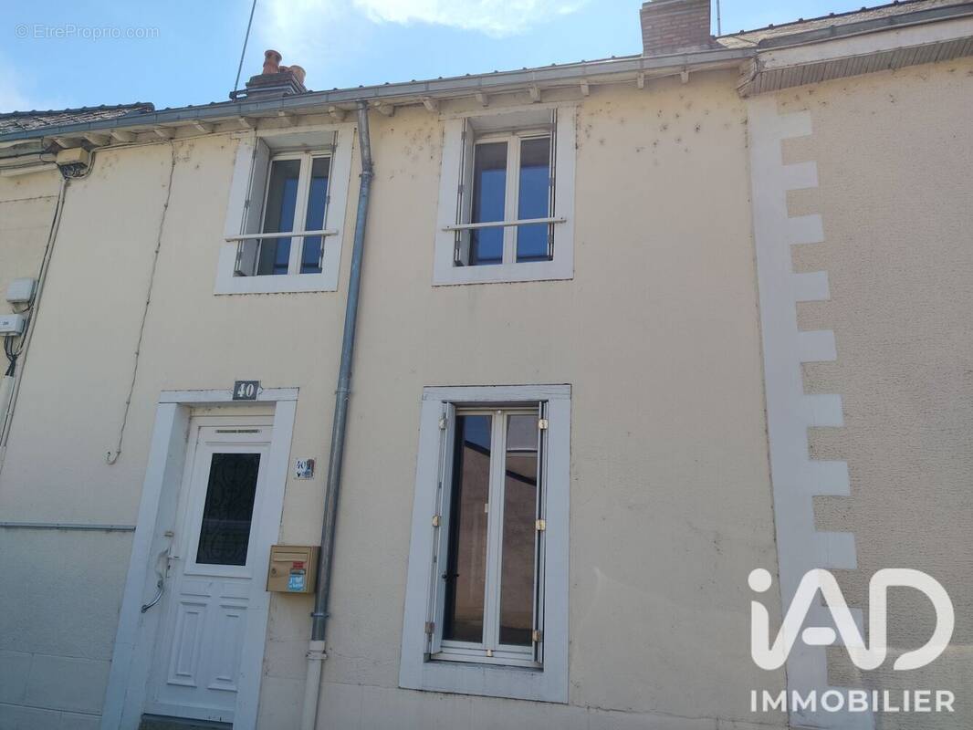 Photo 1 - Maison à SABLE-SUR-SARTHE