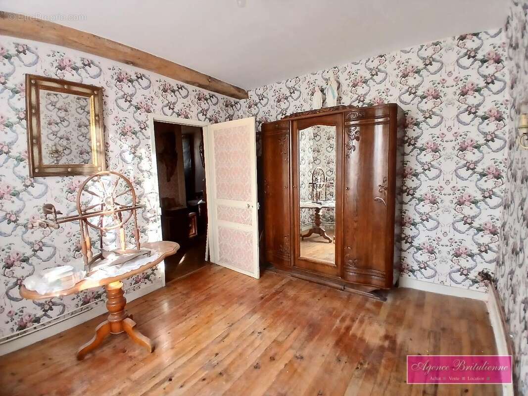 Maison à BRETEUIL
