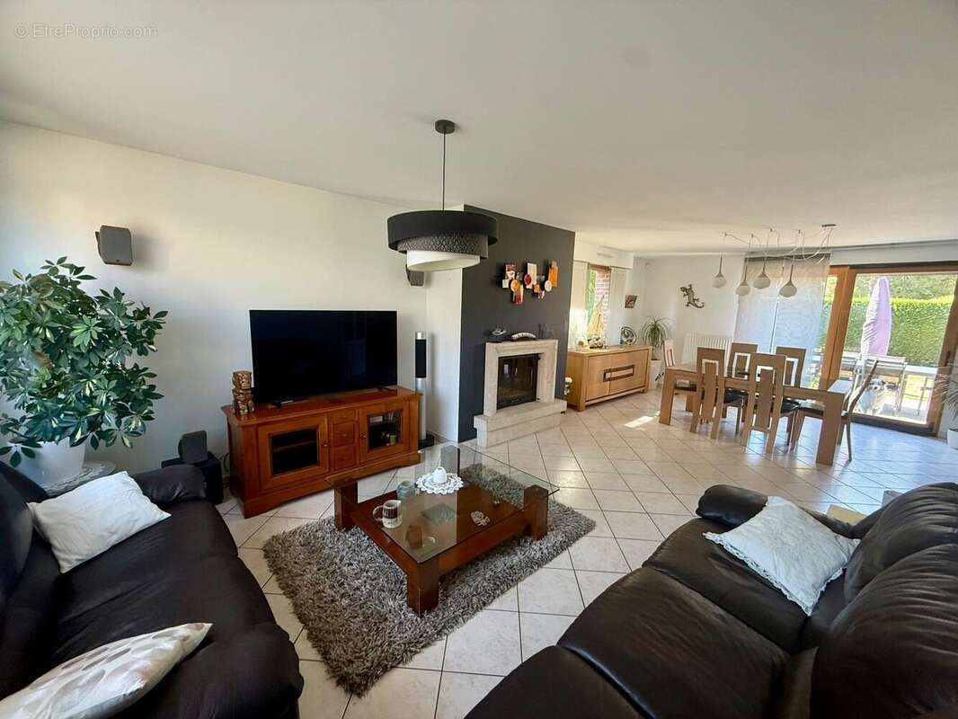 Maison 115 m² à Wahagnies  - photo 2
