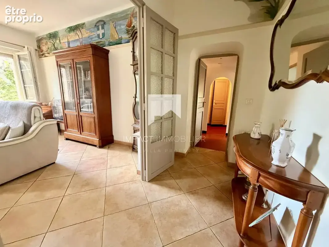 Cavalaire -  Maison 220 m² plus bergerie sur 7500m² de terrain - photo 3