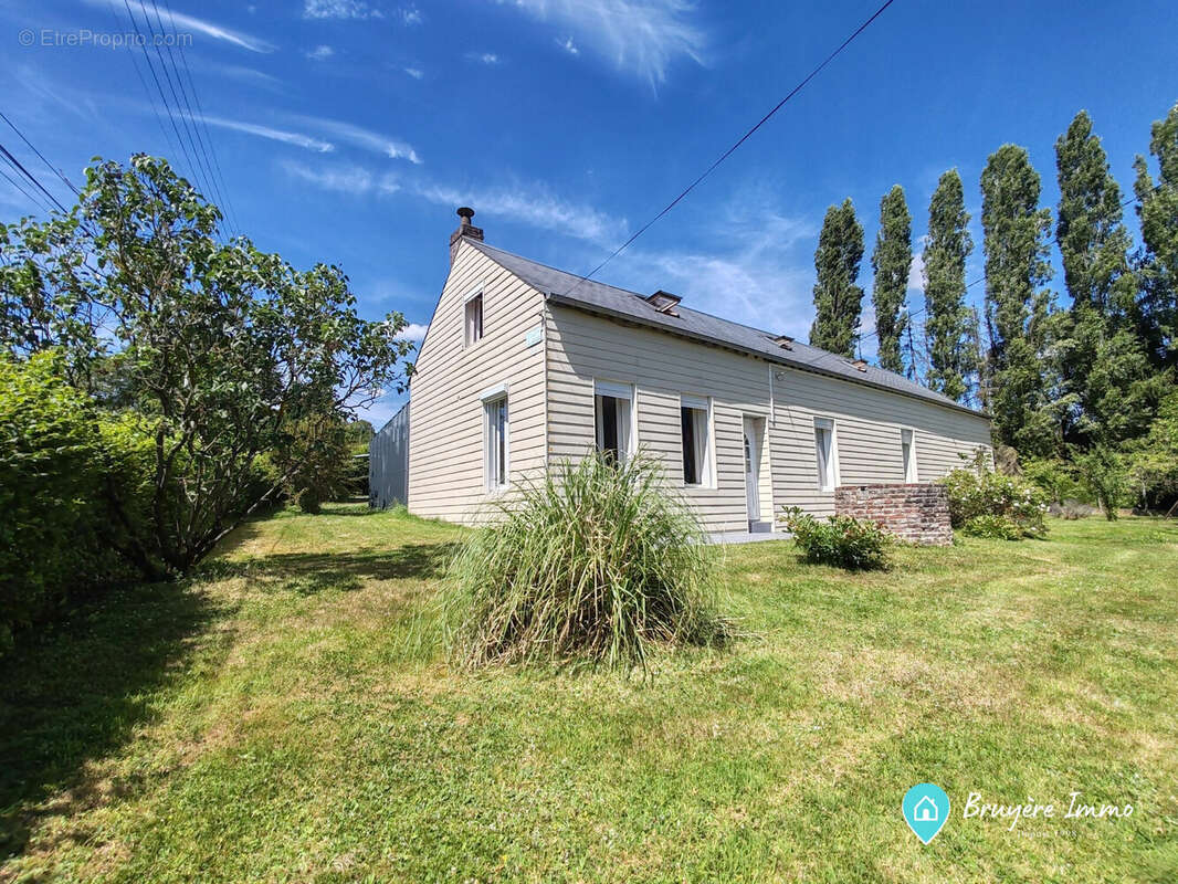 Maison 170 m² à Saint-Michel  - photo 2
