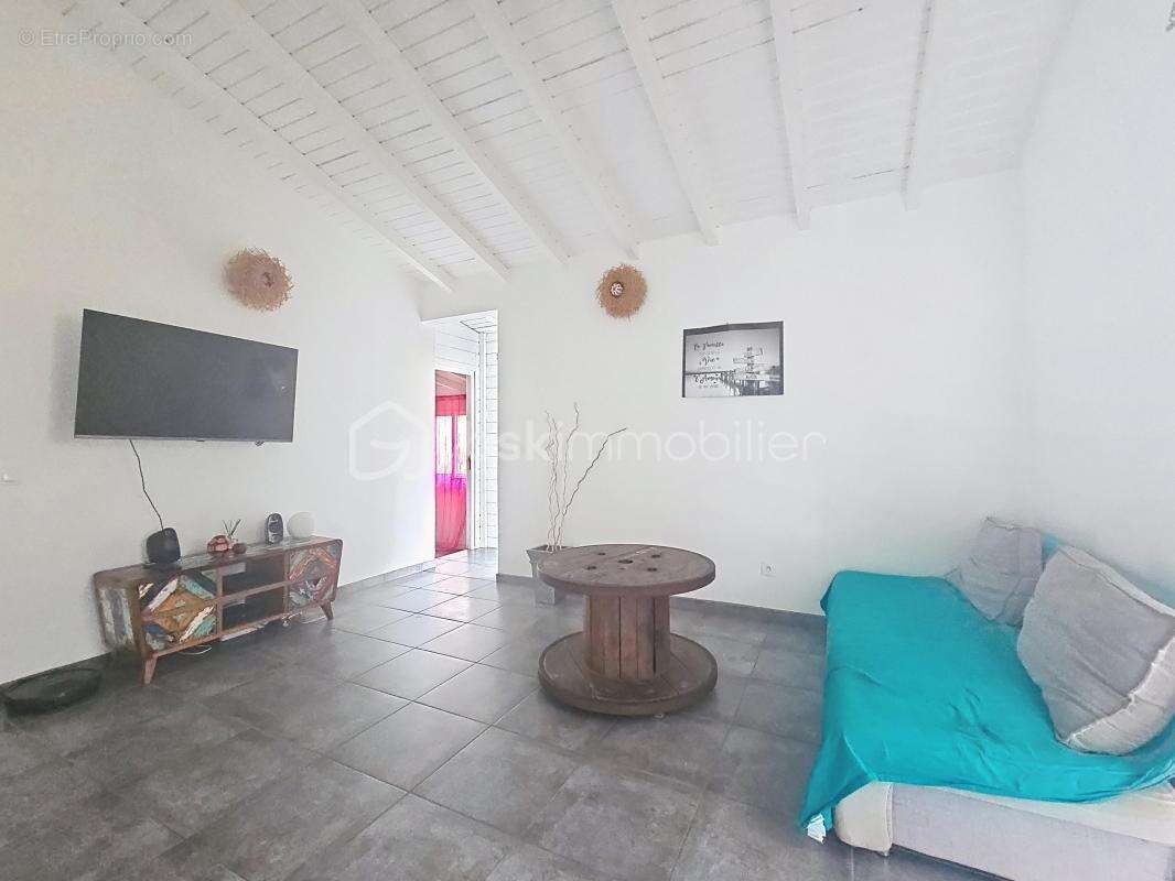 Maison à SAINTE-ANNE