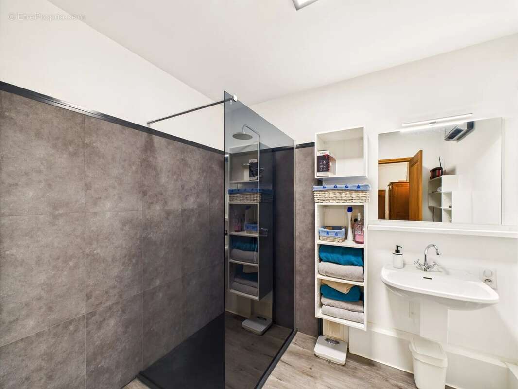 Maison à SAUVETERRE-DE-ROUERGUE