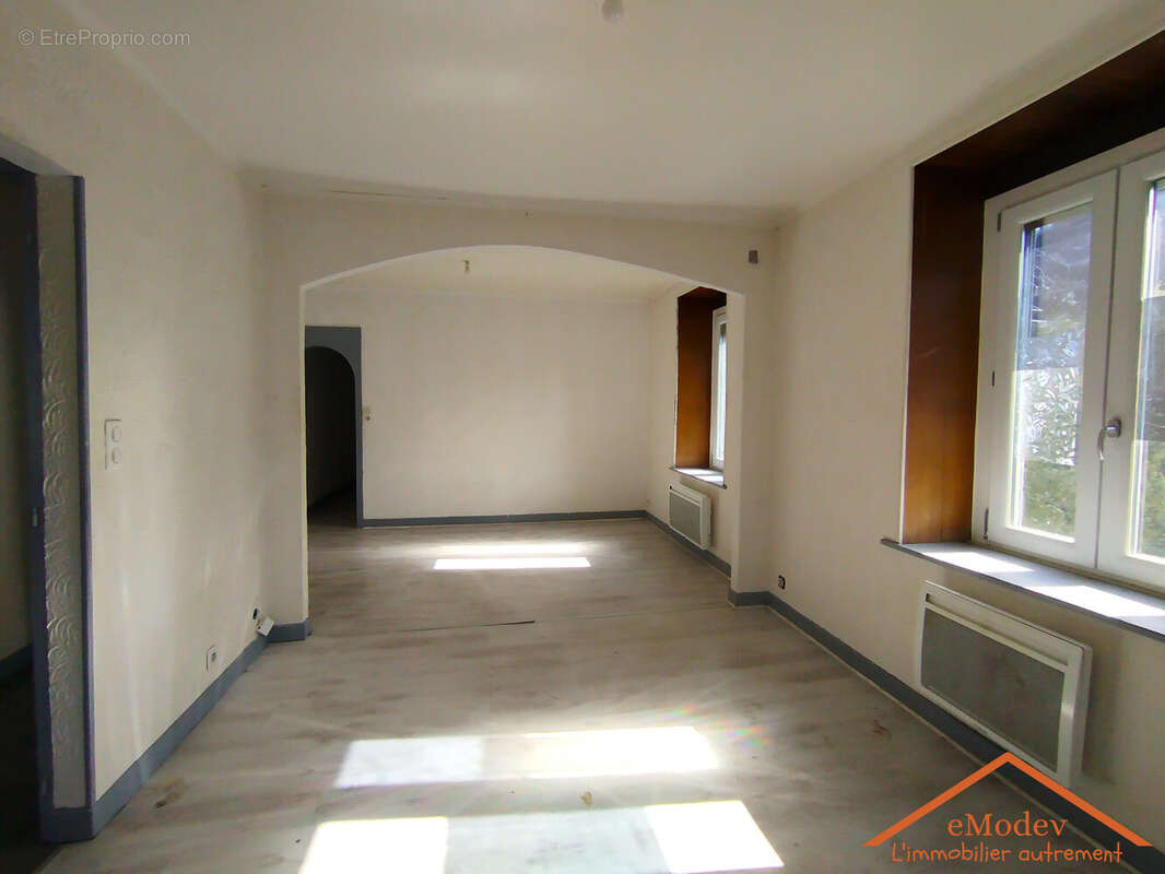 Appartement à LE VAL-D'AJOL