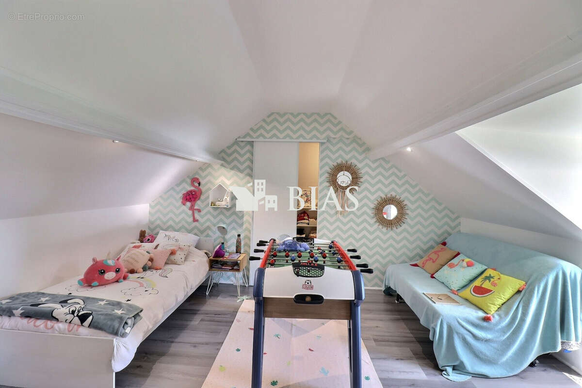 Maison à PONT-L&#039;EVEQUE