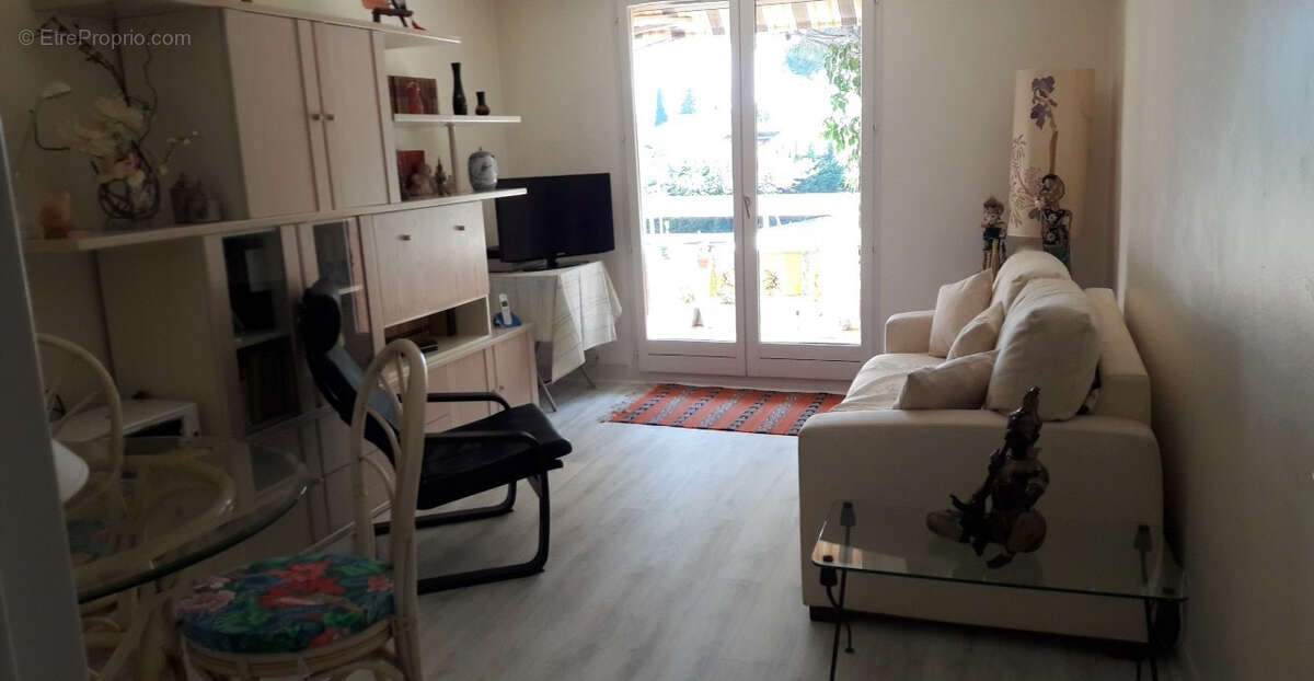 Appartement à FREJUS