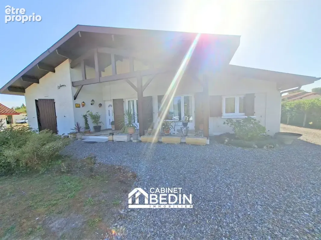 Photo Maison à Mees au prix de 299 000€