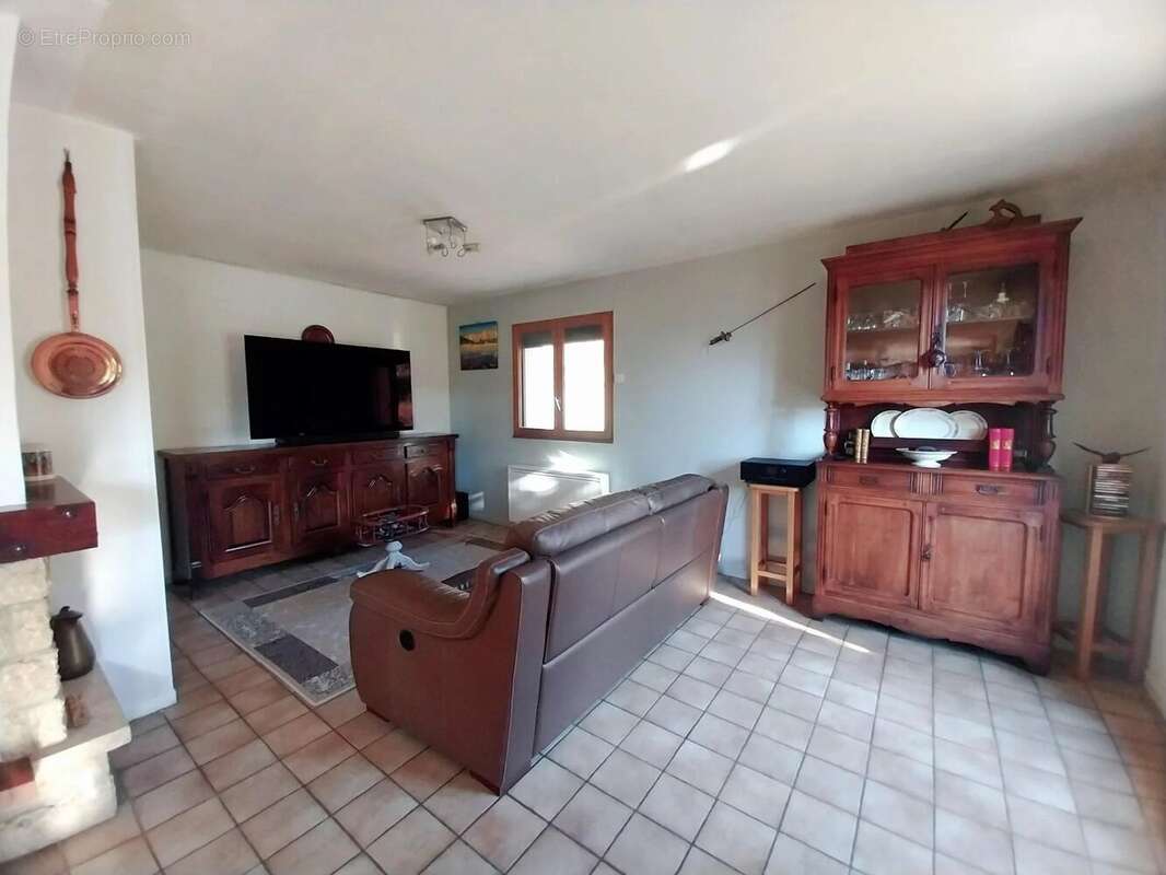 Maison à SAINT-VERAND