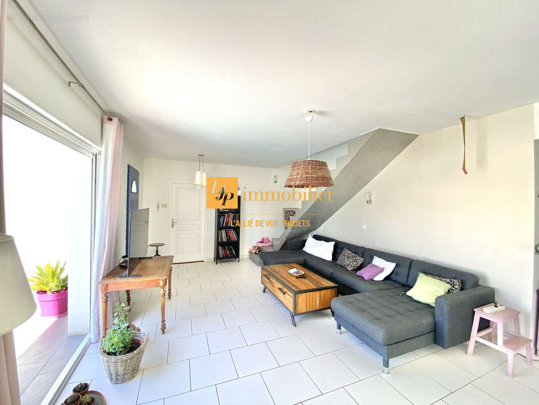 Maison à LES MATELLES