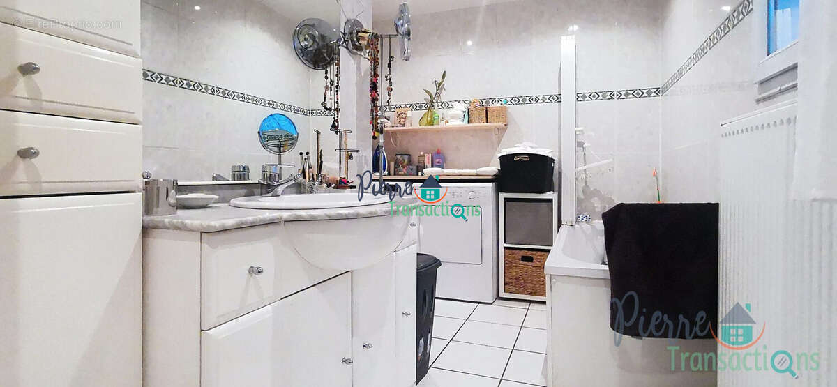 Maison à SAINT-LAURENT-DE-BREVEDENT