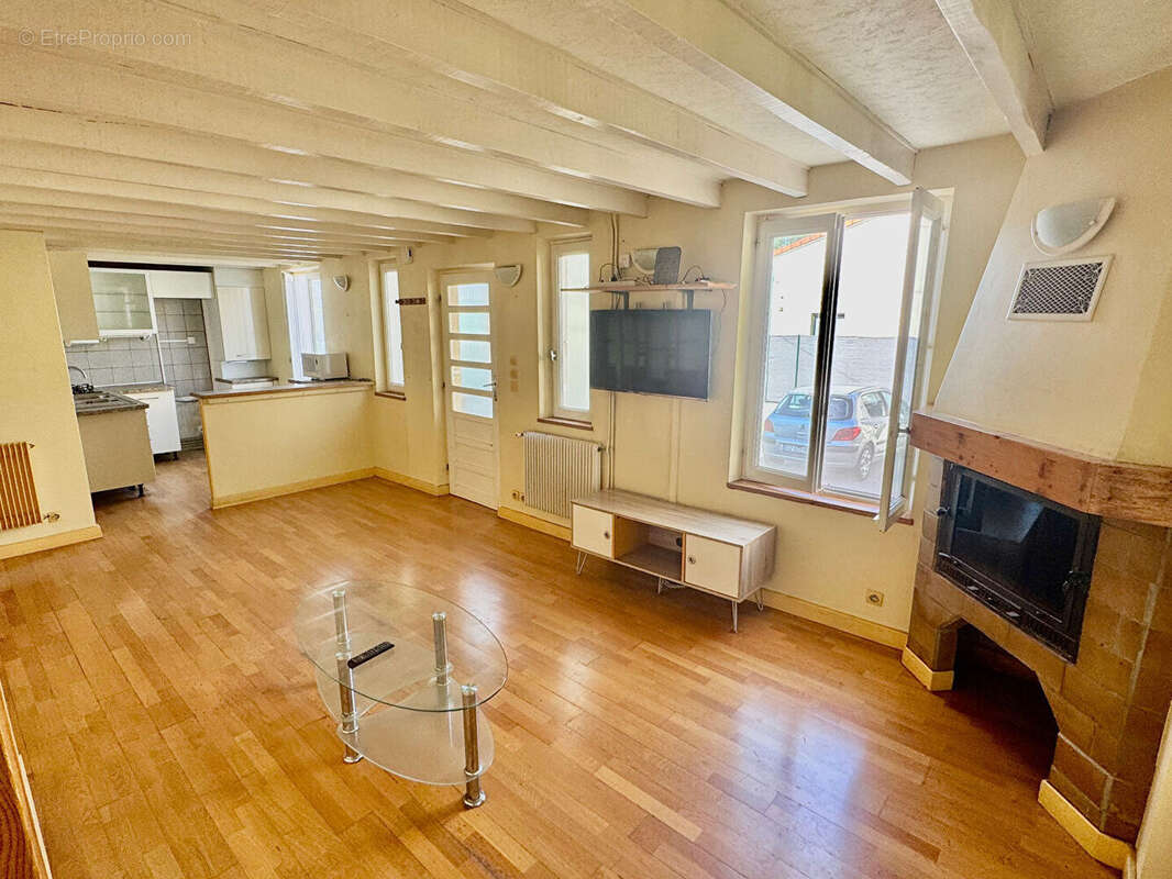AUBIÈRE / Opportunité maison à vendre au calme avec jardin et 2 chambres ! - photo 6