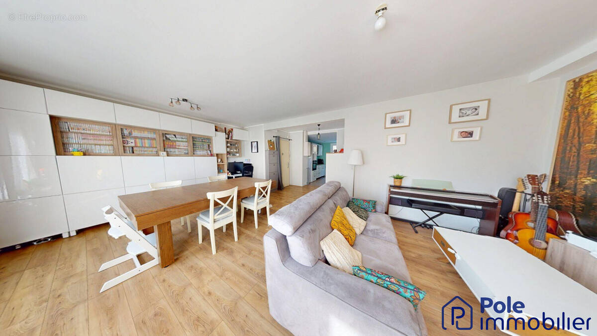 F5 CAEN - Appartement à CAEN