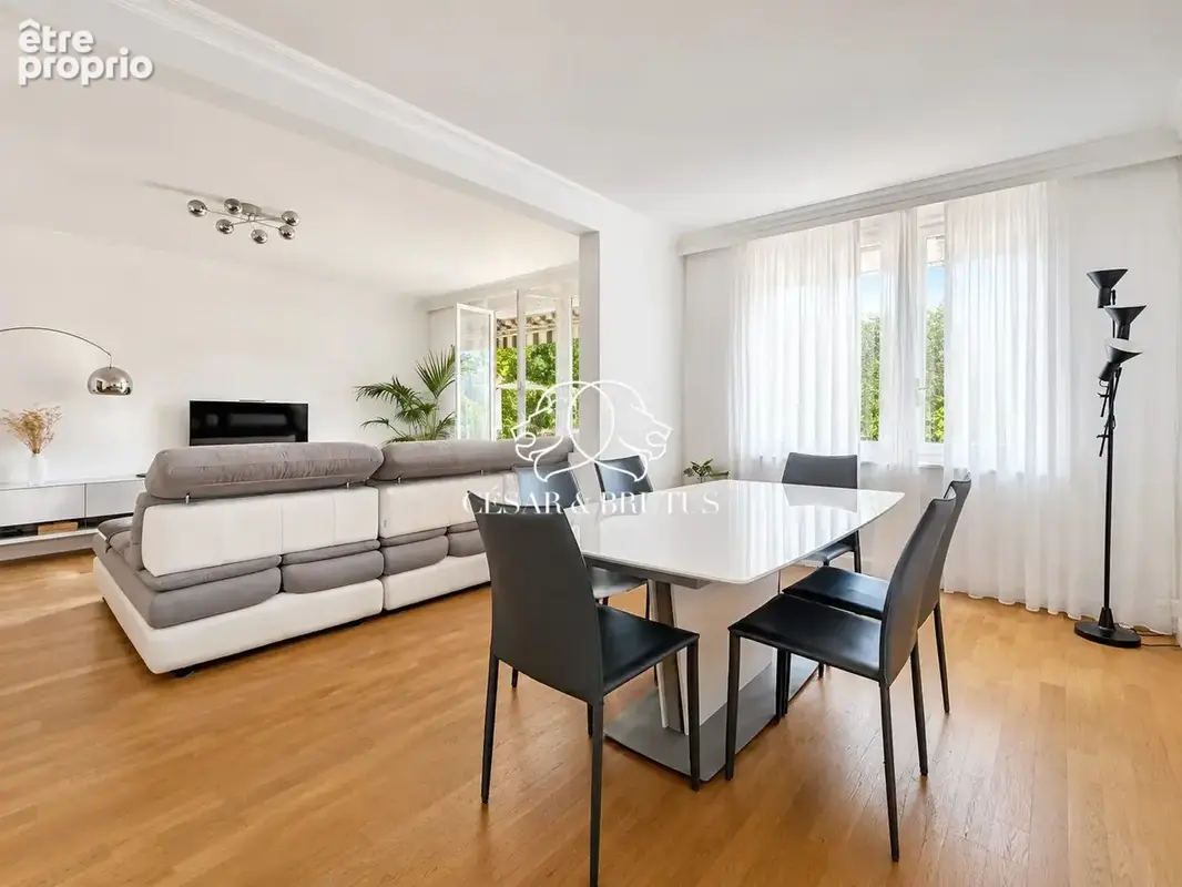 Appartement 5 pièces 108 m² à vendre à Lyon-8e (69008) - photo 3