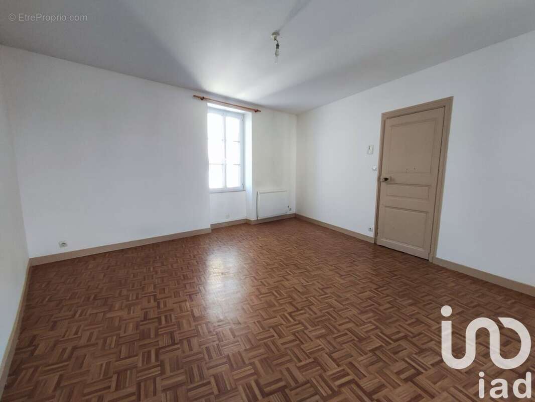 Photo 2 - Maison à PANNECE