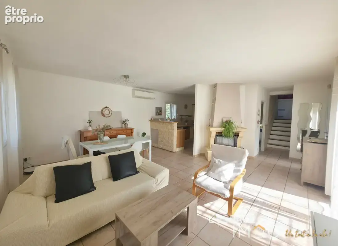 Maison familiale avec piscine et beau terrain - photo 3