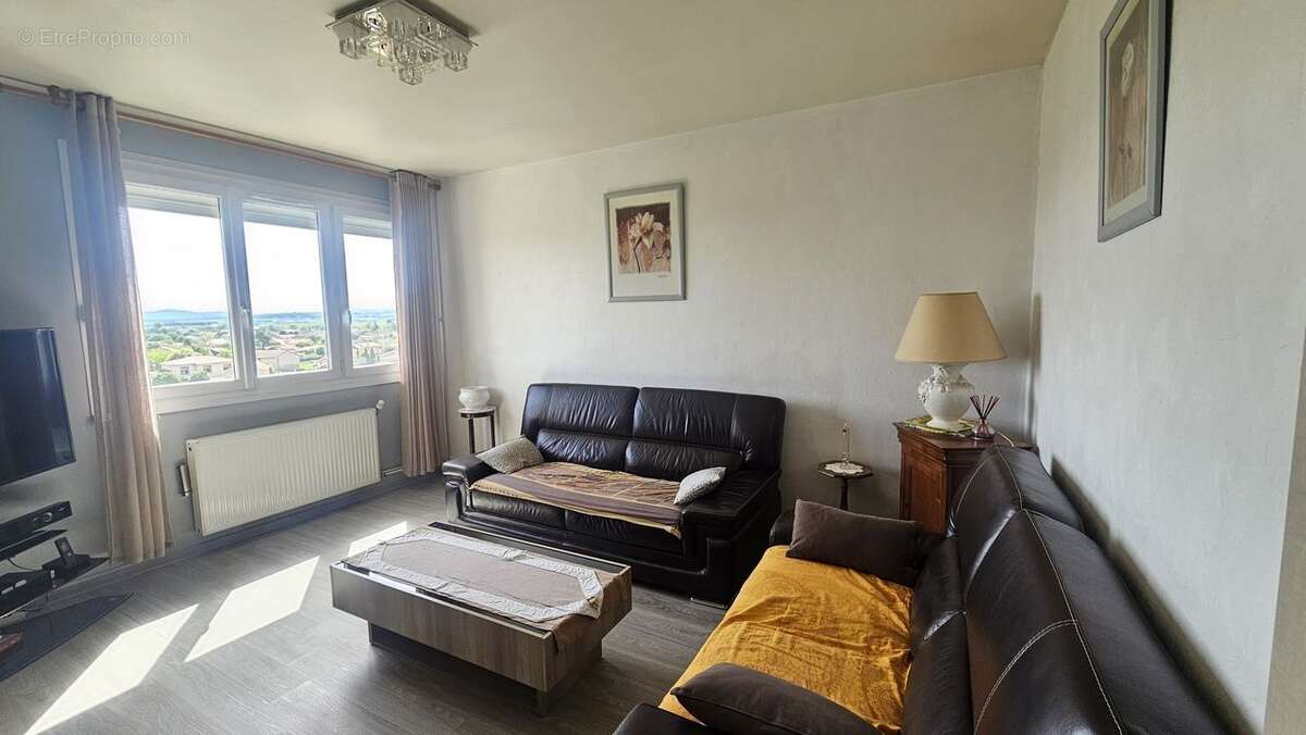 Appartement à CORBAS