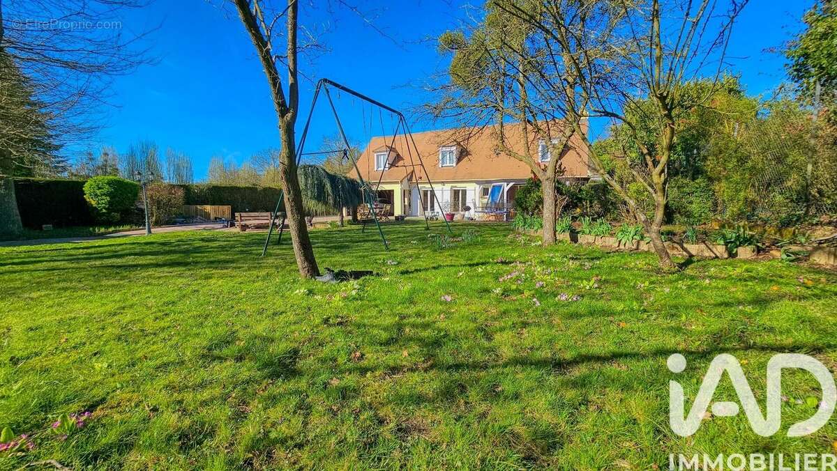 Photo 3 - Maison à MORAINVILLIERS
