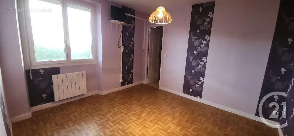 Maison 105 m² à Pleaux  - photo 13