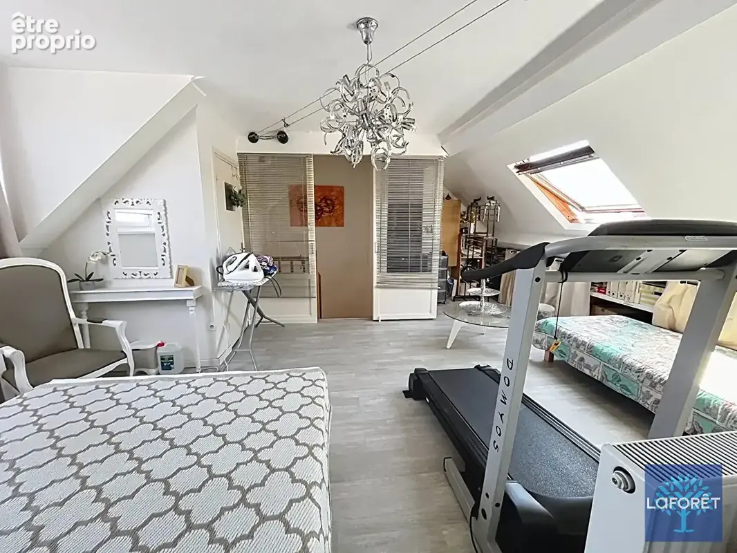 Grande-synthe secteur saint-jacques  120 m², 4 chambres, garage et espace annexe - photo 12