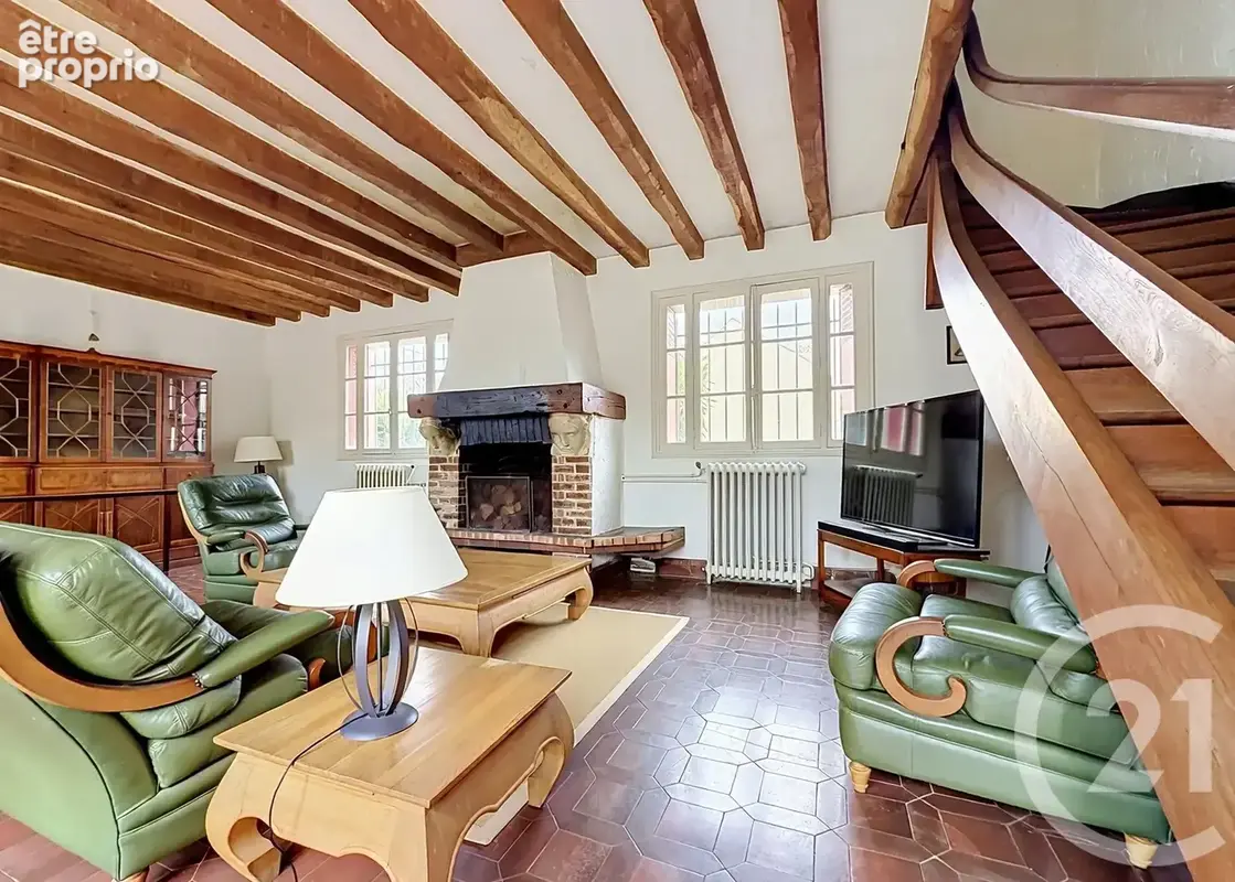 Maison 8 pièces 247 m² à vendre à Bannost-Villegagnon (77970) - photo 4
