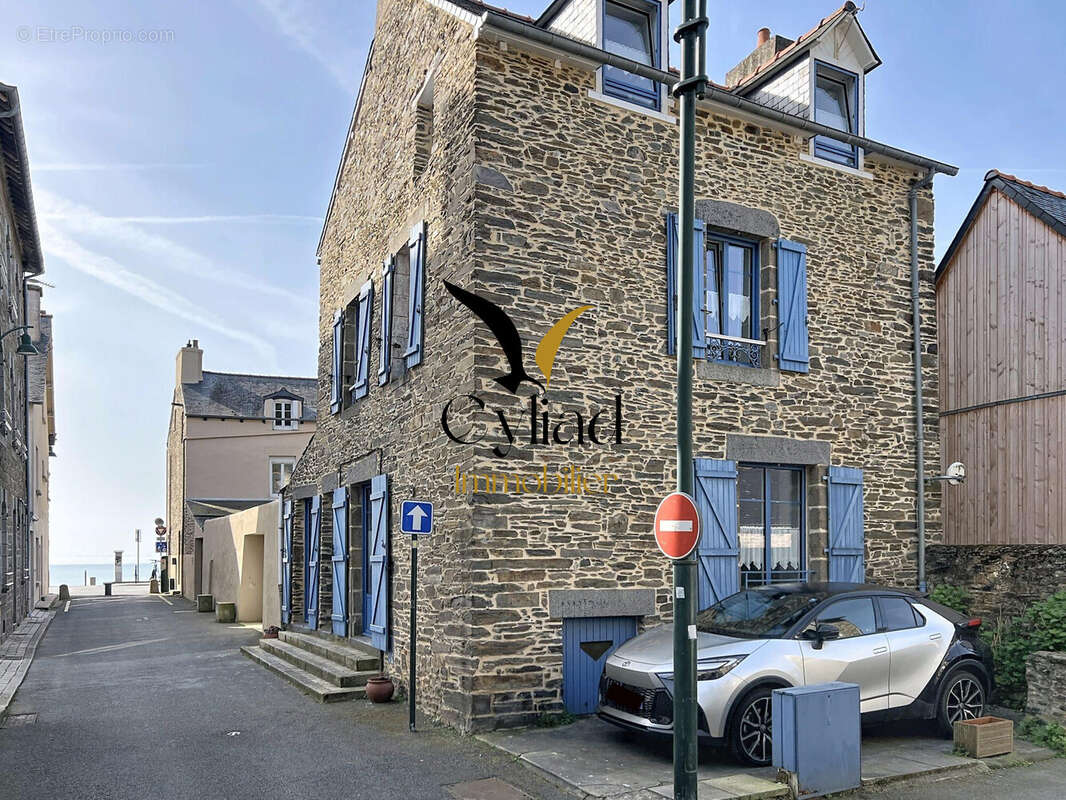 Maison à CANCALE