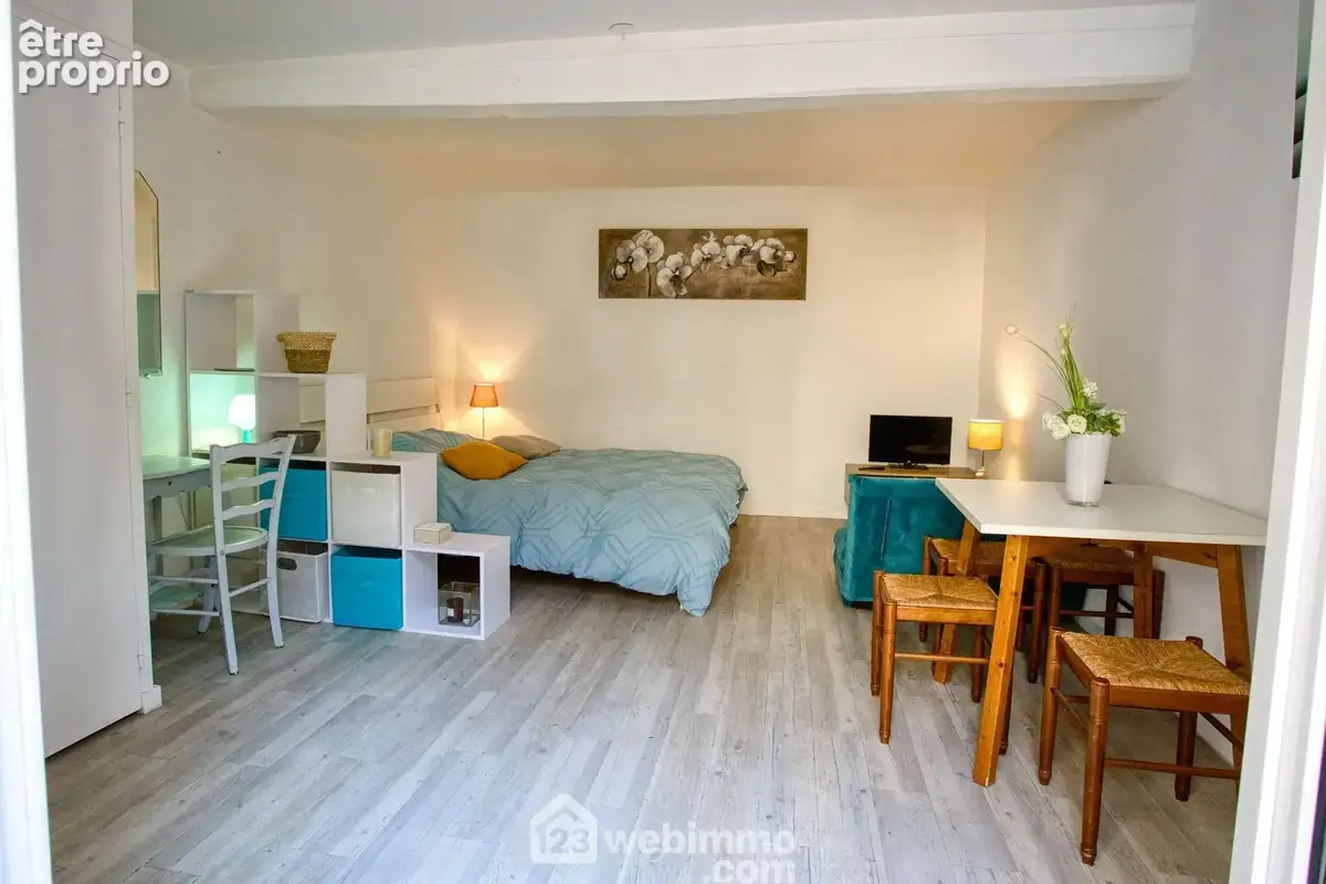 Appartement 1 pièce 28 m² à vendre à La Rochelle (17000) - photo 1