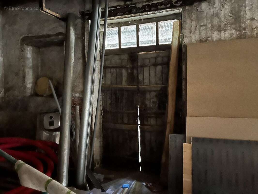 Commerce à SAINT-JUNIEN